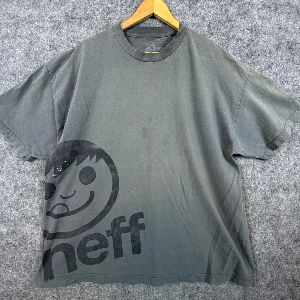 Neff Graphic T-Shirt Mens 2XL Gray Smiley Face Logo Streetwear Skate Tee‎